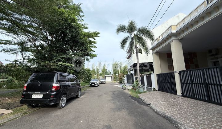 Rumah 2 Lantai di Cluster Aralia Harapan Indah 1