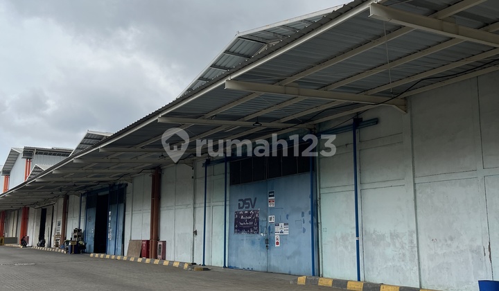 Good Ready-to-Use Warehouse on Bekasi Main Road@ Warehouse Good Ready-to-Use Warehouse on Bekasi Main Road@ Warehouse