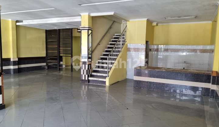 Tempat Usaha Bekas Resto di Jalan Raya Galaxi Tempat Usaha Bekas Resto di Jalan Raya Galaxi