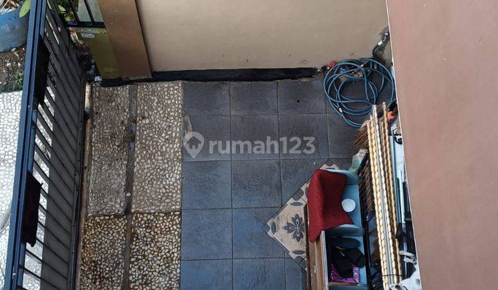 Rumah 2 Lantai Bagus Sertifikat Hak Milik di Pejuang, Bekasi 2