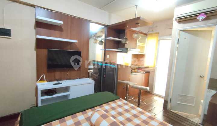 Apartemen Murah Lantai Tengah Green Pramuka 1