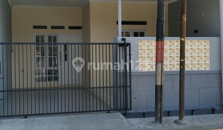 Full House Renovation in Dutabumi Cluster, Wide Road Row