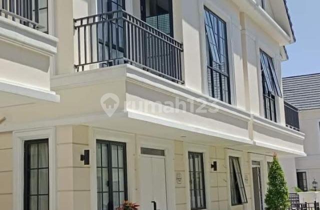 Rumah 3 Lantai Unfurnish Murah di Margonite Lavon Swan city