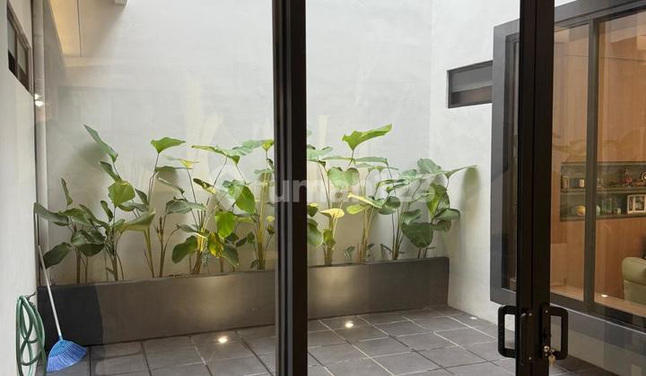 Favorite Alam Sutera Cluster House Furnished & Fully Renovated with SHM 2