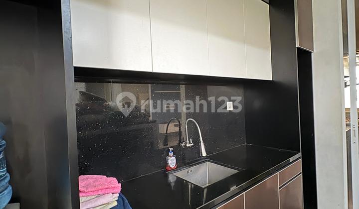Rumah Siap Huni Semi Furnish di Delatinos Dekat Stasiun Rawabuntu 2