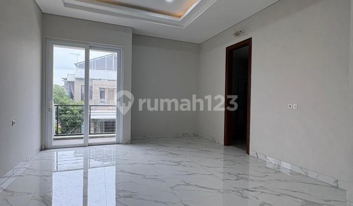 Rumah Hook Baru Bangunan Mandiri di The Icon Cosmo 2