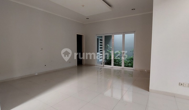 Rumah Baru Hook Depan Taman PPJB di Delatinos BSD 2