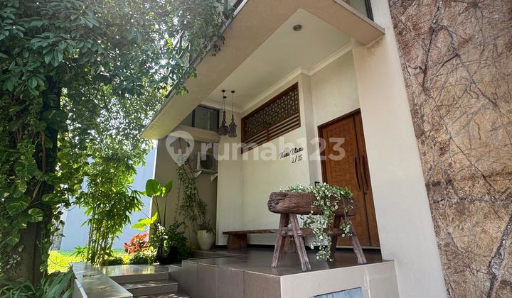 Luxury House With Beautiful Garden in Tiara, PHG Gading Serpong