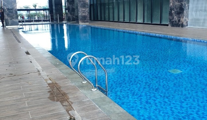 Anwa Residence Bintaro Apartment Studio Unit Fully Furnished Pool View