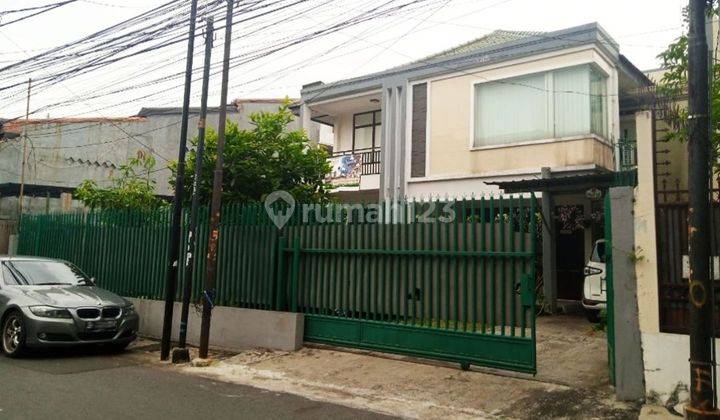 Rumah 2 Lantai SHM di Jl. Mampang Prapatan 2