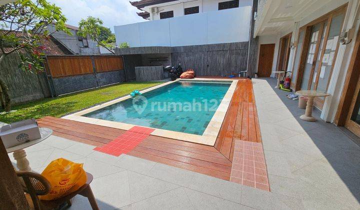 TOP DEAL FOR SALE VILLA IN HAYAM WURUK LOCATION NEAR RENON EAST DENPASAR 
 2