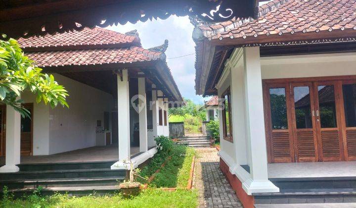 PASTI DEAL DI JUAL RUMAH LOKASI TULAMBEN KARANGASEM 
 1