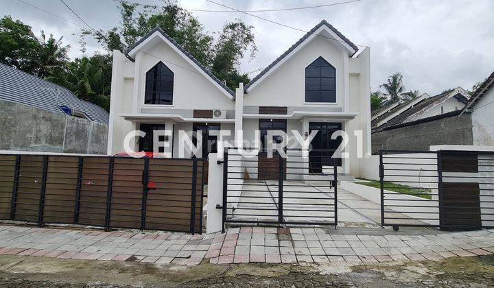 Rumah Mezzanine Di Jl Palagan Km 11 Dengan 2 Lantai 1