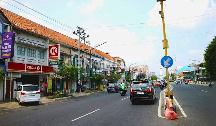 Ruang Usaha Full Exposure Tengah Kota Di Daerah Tugu Jogja 2