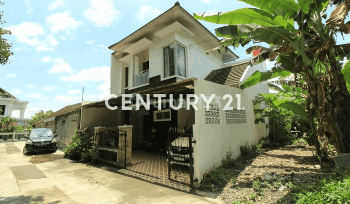 Rumah 2 Lantai Tirtoadi Dekat Gate Tol Jogja Semarang 2