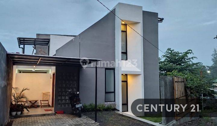 Rumah Cantik Terawat Siap Huni Di Perum Mulia Sedayu 1