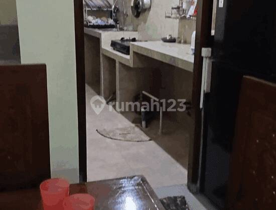 Rumah Dua Lantai Siap Dengan Full Furnished 2