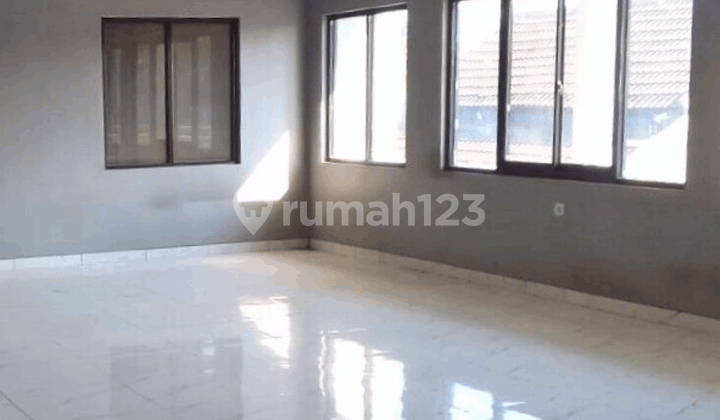 Warehouse with Office in Banguntapan Only 1km from Giwangan Terminal