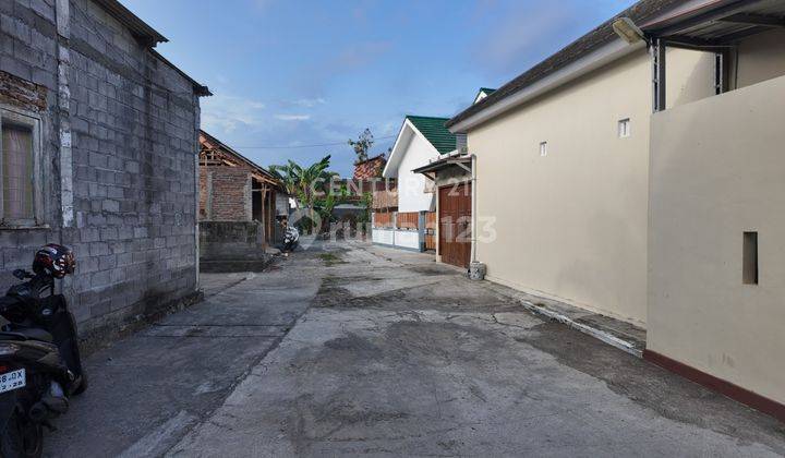 Tanah Lt 363 M2 LD 20 M Di Mejing Lor Bisa Utk 2 Rumah 2