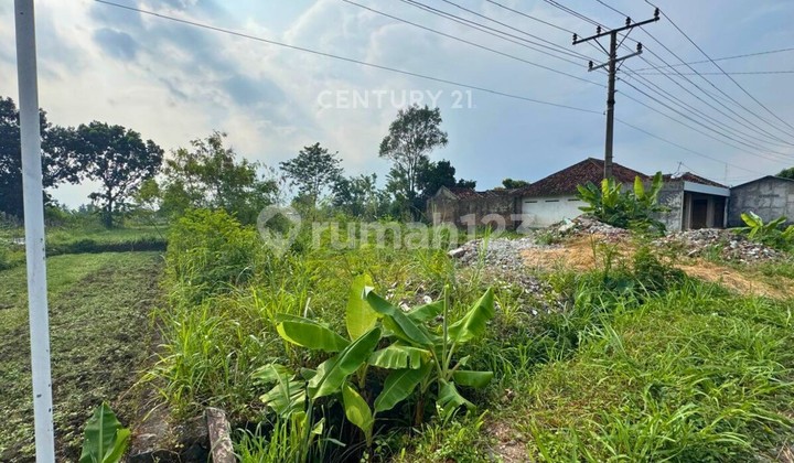 Land Area of 384m2 in Sleman, Suitable for Building a Residence Land Area of 384m2 in Sleman, Suitable for Building a Residence