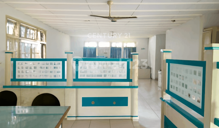 Spacious House Near Purwokerto City Square, Suitable for Office Use 2