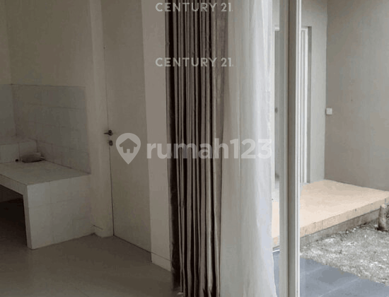 FOR SALE: A LUSH HOME IN PRIME LOCATION AT CITRAGRAND MUTIARA YOGYA 2