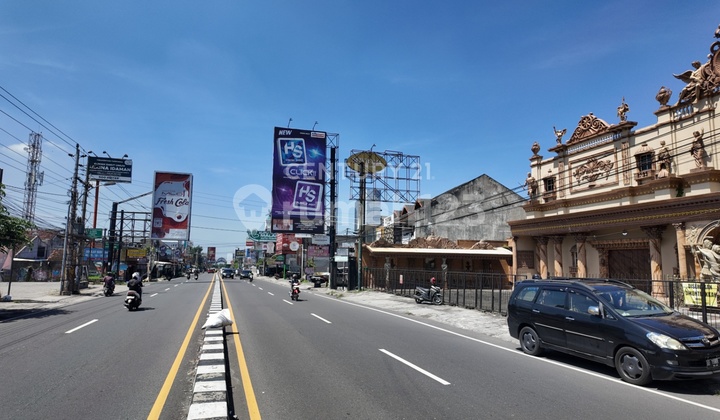 2-Story Building by Magelang Road Ready to Use
