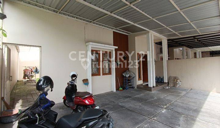 Dijual Rumah 2 Lantai 3 Kamar Cocok Untuk Guesthouse 2