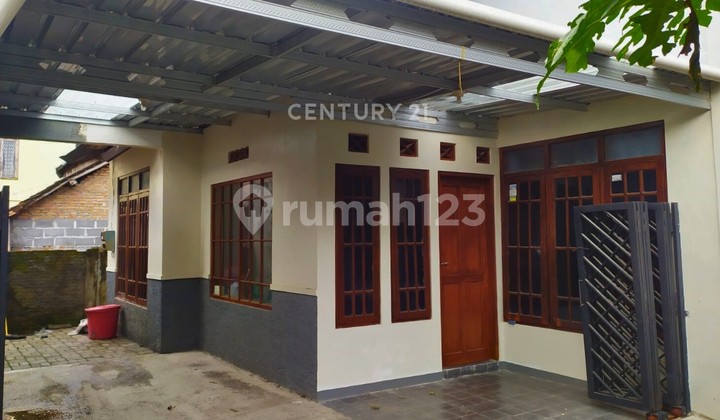 Minimalist House Near UII Campus Only 27 Million Per Year