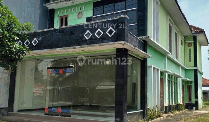 Ruko 2 Lantai Luas Dan Nyaman Sangat Cocok Dipakai Untuk Usaha 1