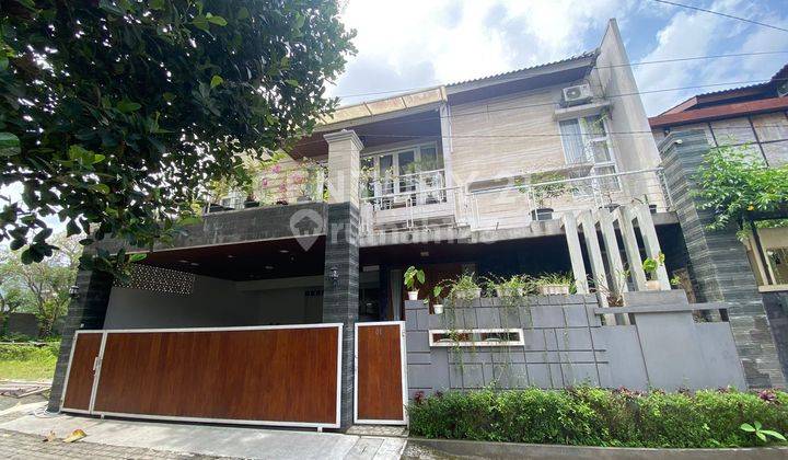 Dijual Rumah Dengan Rooftop Dan Private Pool Jalan Palagan 1