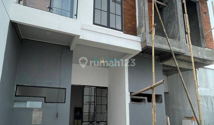 Townhouse Scandinavian 2 Lantai Di Graha Raya Bintaro 1