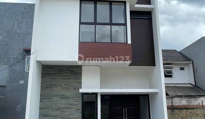 Dijual Rumah 2 1/2 Lantai Mezzanine Di Serua-Ciputat 2