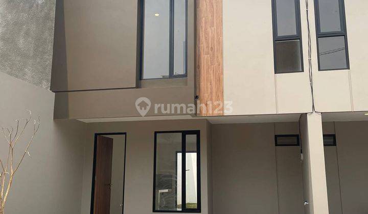 Rumah 2 Lantai  Siap Huni Free Biaya Biaya Di Pamulang Bambu Apus 2