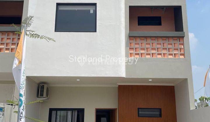 Dijual Rumah Modern 3 Lantai+Rooftop Di Pondok Cabe 2