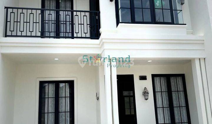 Dijual Rumah Mewah Classic Modern Lokasi Strategis di Bintaro 1