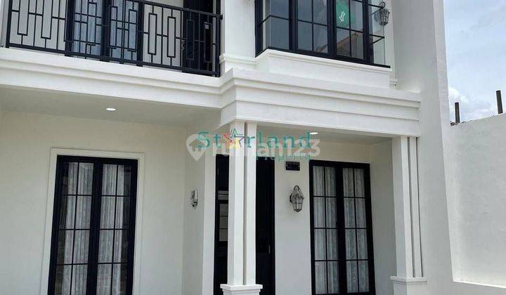 Dijual Rumah Mewah Classic Modern Lokasi Strategis di Bintaro 2