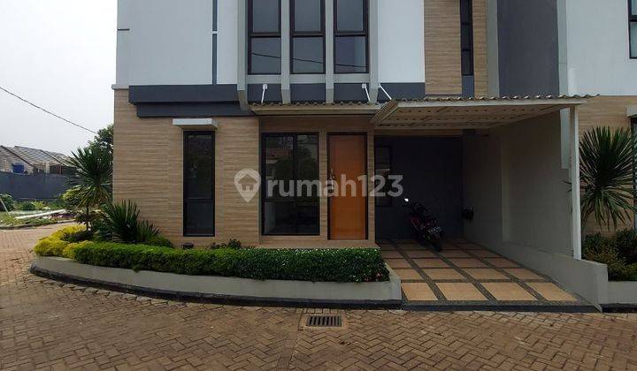 Dijual Rumah Mewah 2 Lantai lokasi strategis di Area Ciledug  1