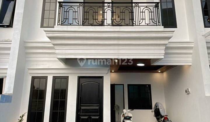 Dijual Rumah Mewah America Classic Modern Dibintaro  1