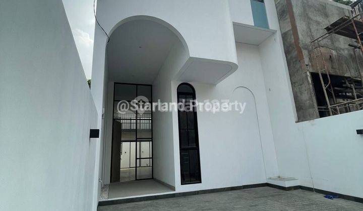 Dijual Rumah Mewah Di kompleks Joglo jakarta barat  2