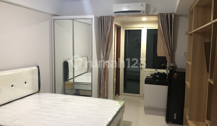 Disewakan Studio Tower G Green Park View Furnished