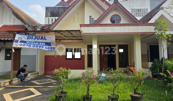 Disewakan Rumah 2 Lantai di Alam Sutera, Tangerang Selatan (Harga 2 Tahun)