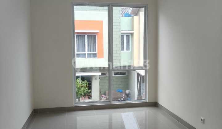 2-Story South-Facing House in Gading Serpong, Tangerang 2