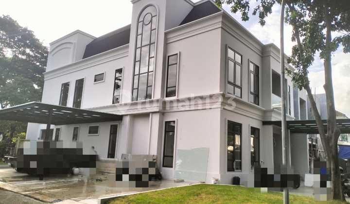 Luxury Ready-to-Occupy House in Alam Sutera, South Tangerang 2