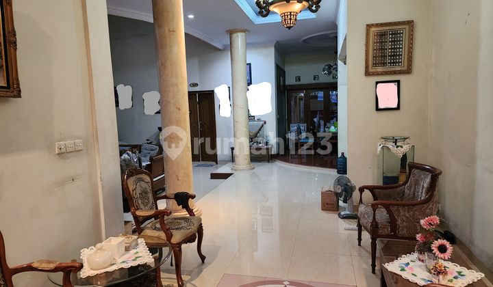 Rumah Bagus Semi Furnished di Sutera Gardenia Alam Sutera, Tangerang Selatan 2