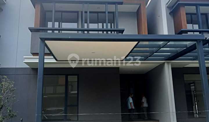 Rumah Bagus di Cluster Nykka Sutra Narada Alam Sutera, Tangerang
