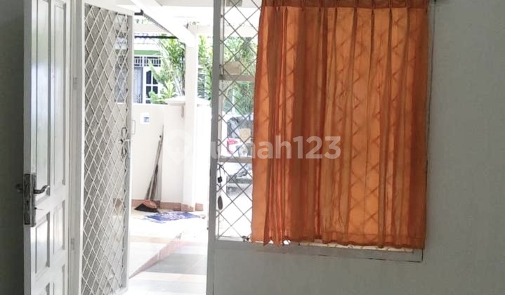 Rumah Bagus di Regency Melati Mas, Tangerang Selatan 2