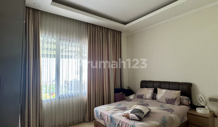 Rumah Hoek Full Renovasi di Buenos Aires De Latinos BSD City, Tangerang Selatan
