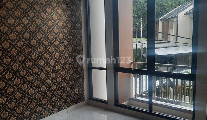 Dijual Rumah Bagus 2 Lantai di Melati Mas, Serpong 2