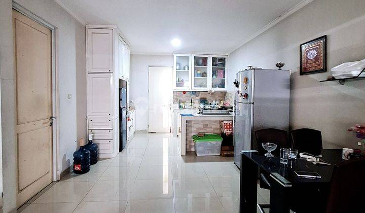 Rumah 2 Lantai di Fiordini Illago Gading Serpong, Tangerang 1